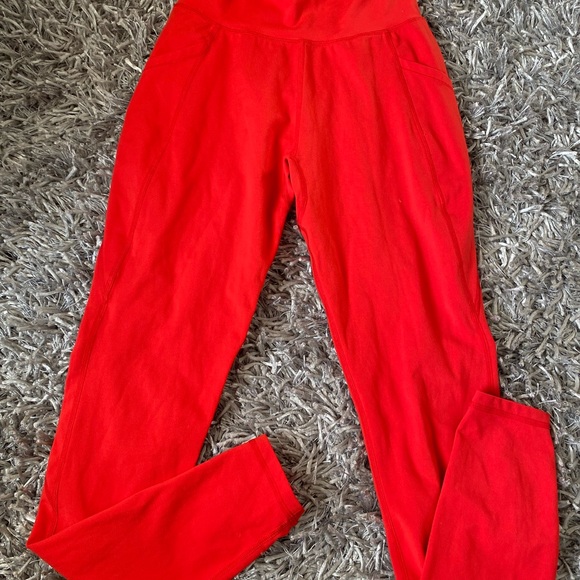 Alphalete leggings amplify booty lift 
Womens size small - Picture 2 of 5